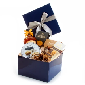 Kosz świąteczny z Brandy CL62 Przy kominku