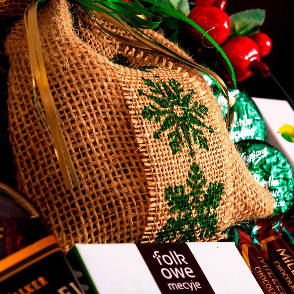 ŚWIĄTECZNY ZESTAW Z WHISKY ES21 LEŚNA MIĘTA