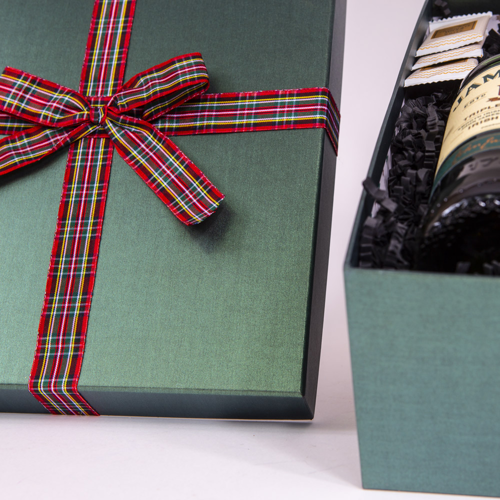 Kosz prezentowy z whisky ES79 Merry Christmas